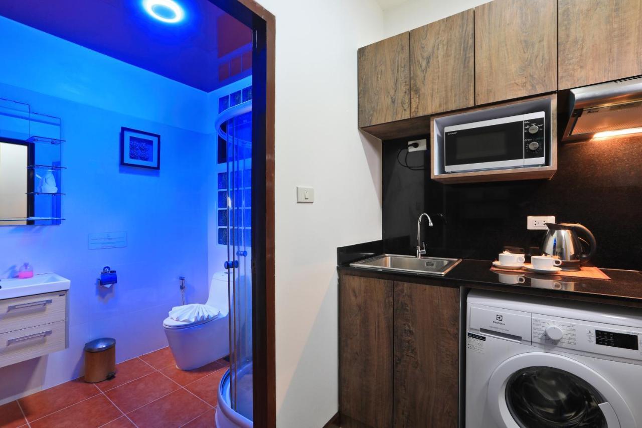 Palm Oasis Appartement Nai Harn Buitenkant foto