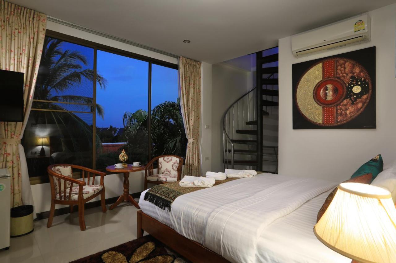 Palm Oasis Appartement Nai Harn Buitenkant foto