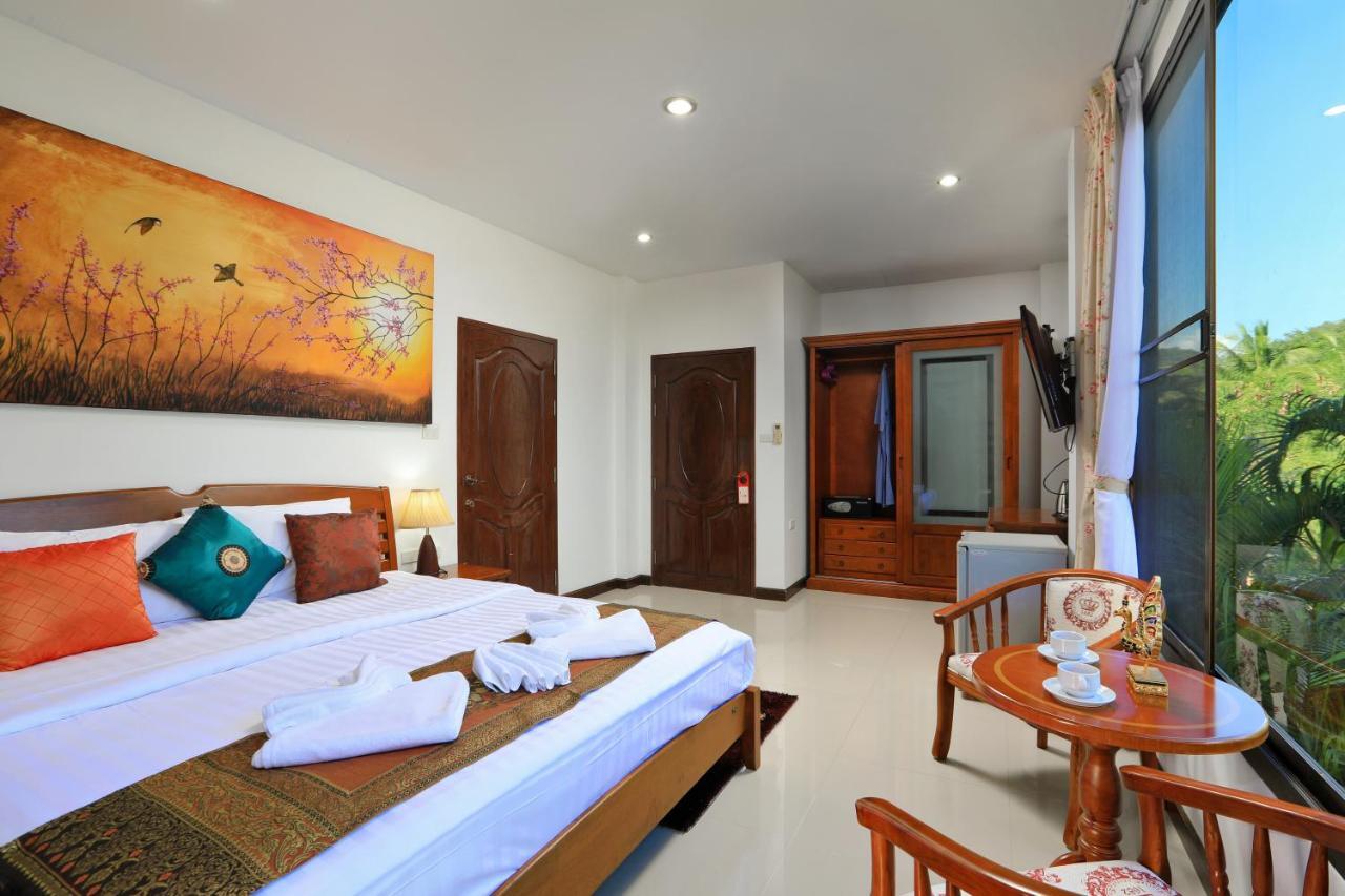 Palm Oasis Appartement Nai Harn Buitenkant foto