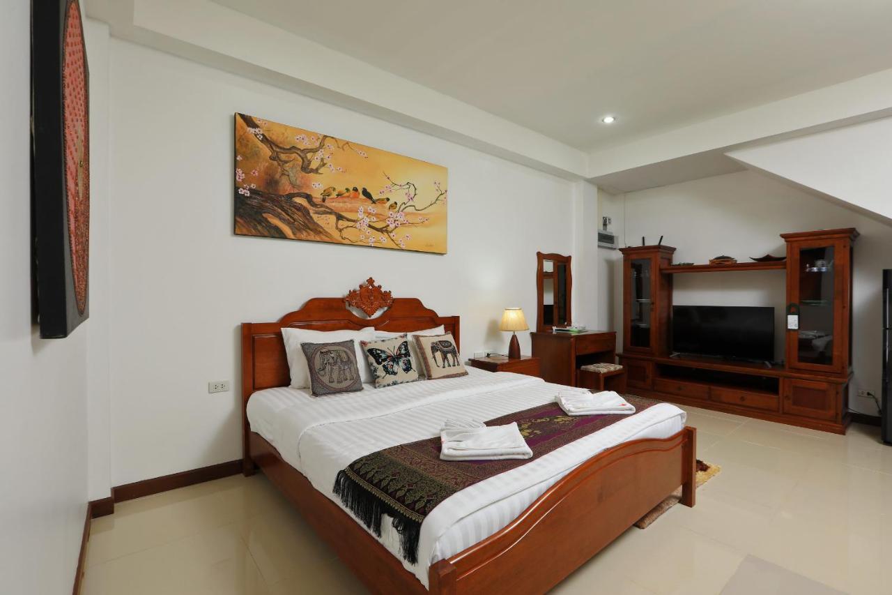 Palm Oasis Appartement Nai Harn Buitenkant foto