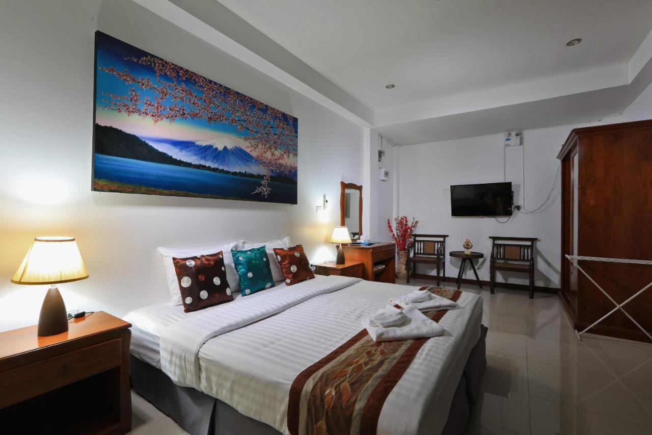 Palm Oasis Appartement Nai Harn Buitenkant foto