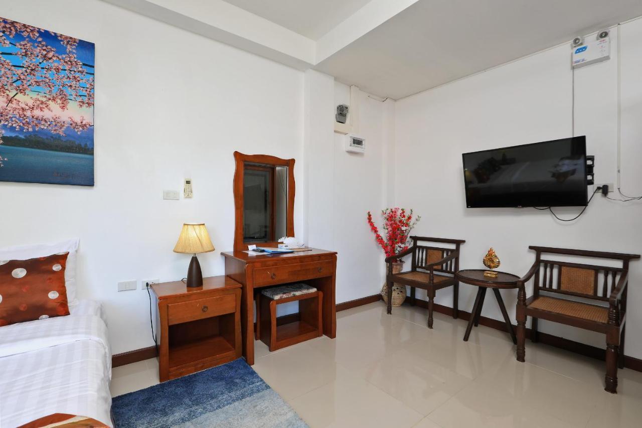 Palm Oasis Appartement Nai Harn Buitenkant foto