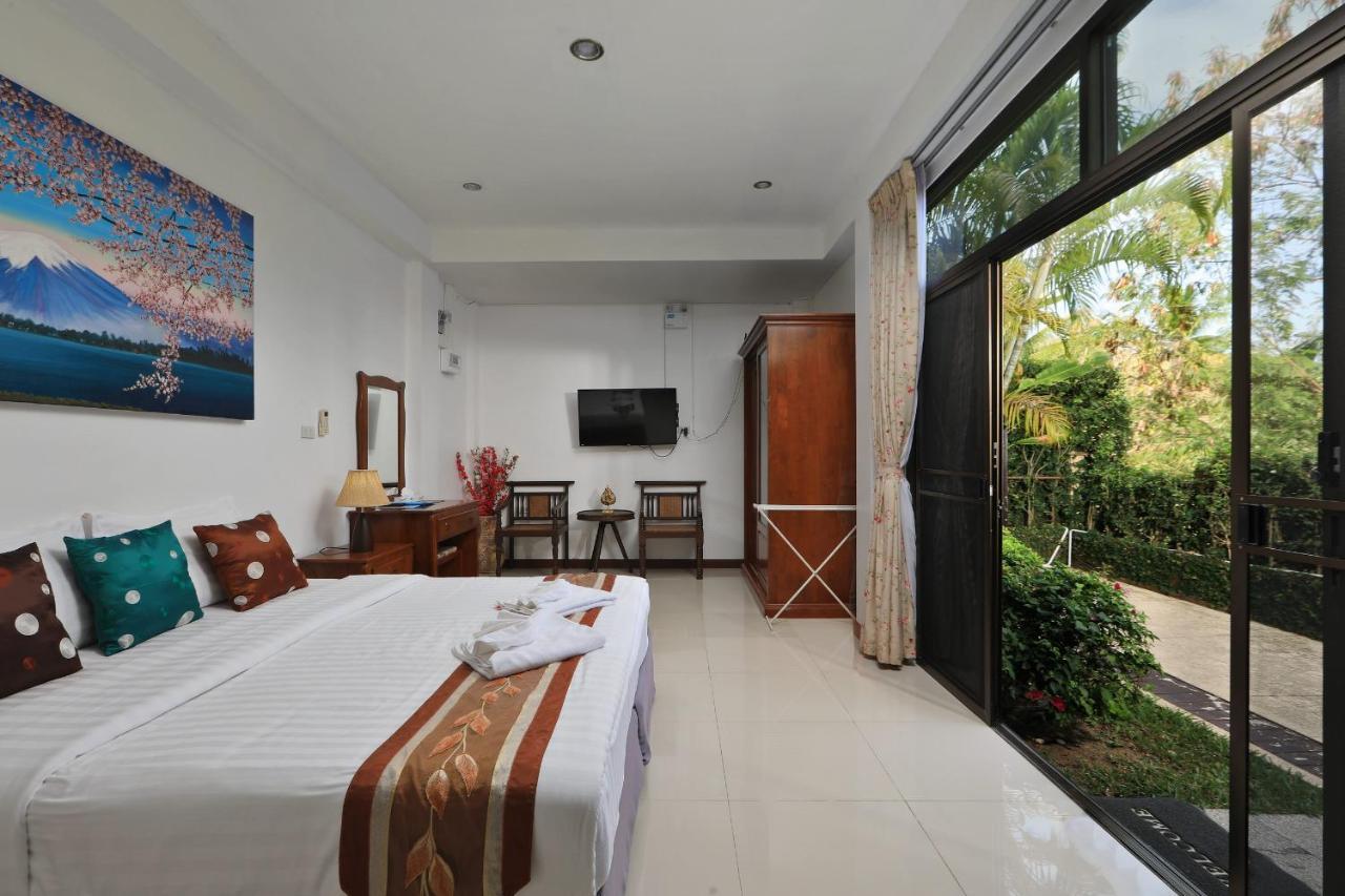 Palm Oasis Appartement Nai Harn Buitenkant foto