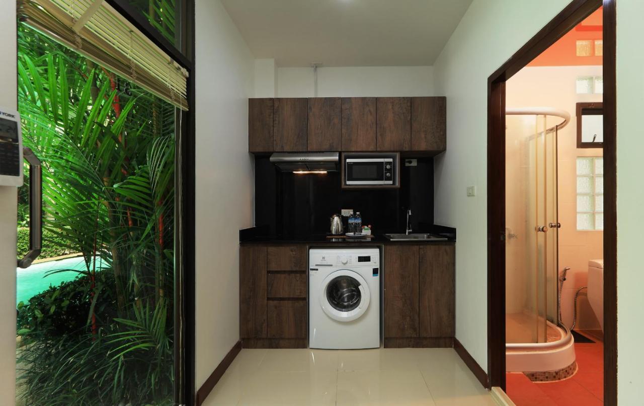 Palm Oasis Appartement Nai Harn Buitenkant foto